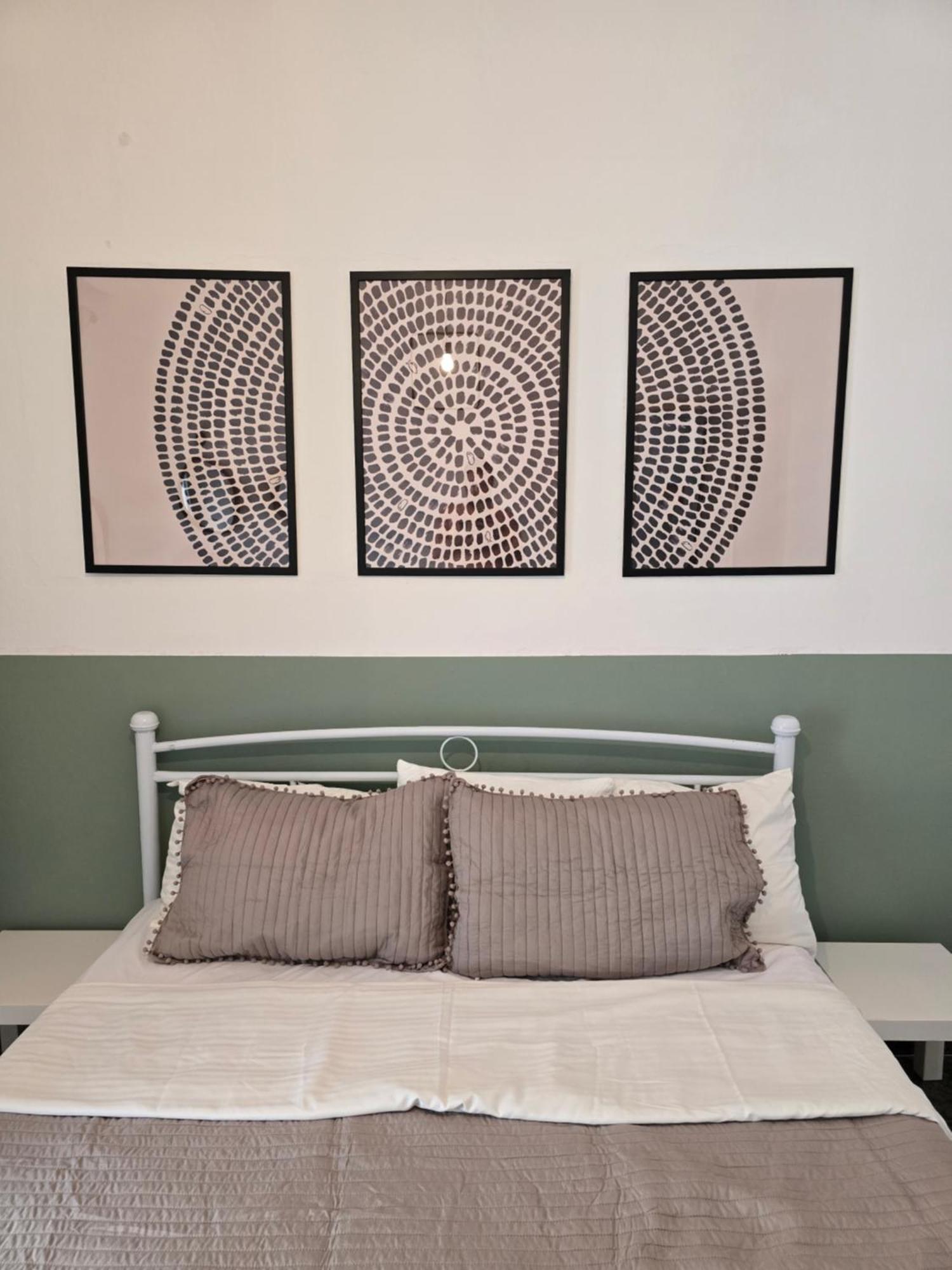 Dimi Guest House Peraía 外观 照片